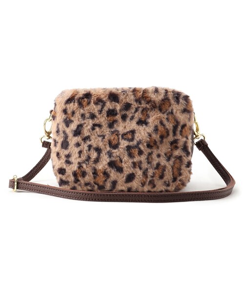 DRESKIP（ドレスキップ）の「◆フェイクファーキューブショルダー（ショルダーバッグ・レディース・チャコールグレー/ブラウン系その他/ライトベージュ/ブラック系3/ブラウン系1/アイボリー・00）」の12枚目の写真