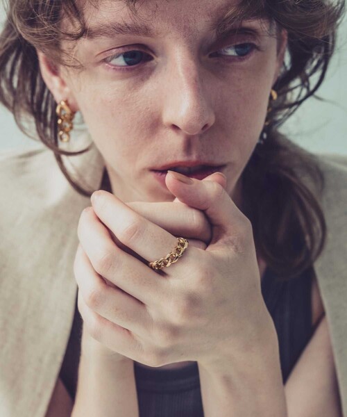 and cloud（アンドクラウド）の「Curb Chain Ring（リング・レディース・イエローゴールド/シルバー/ブラック・M/LL/L）」の11枚目の写真