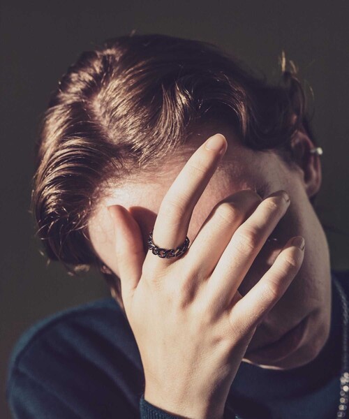 and cloud（アンドクラウド）の「Curb Chain Ring（リング・レディース・イエローゴールド/シルバー/ブラック・M/LL/L）」の13枚目の写真