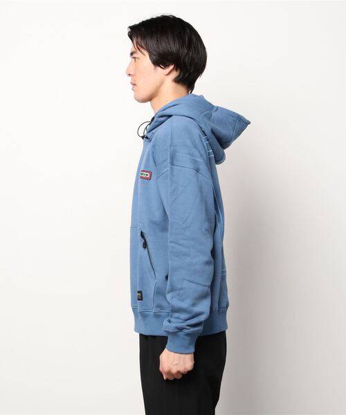 DEVA STATES（ディーヴァ ステイツ）の「GRAPHIC HOODIE（パーカー・メンズ・ブラック/ブルー・L/XL/S/M）」の3枚目の写真