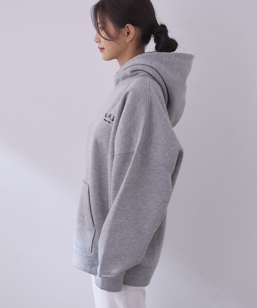 vis-`a-vis(ビサビ)の「【WEB限定】VAV刺繍バックロゴ裏起毛フーディ(パーカー・レディース・キナリ/ブラウン系その他3/チャコールグレー/ピンク・FREE)」の14枚目の写真