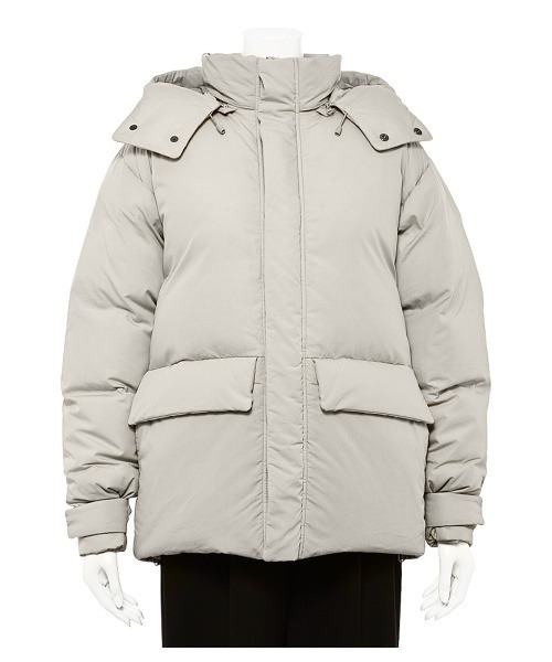 emmi（エミ）の「別注モデル【HELLY HANSEN】Arendal down jacket_emmi atelier（ダウンジャケット/コート・レディース・グレー・MEDIUM/LARGE）」の15枚目の写真