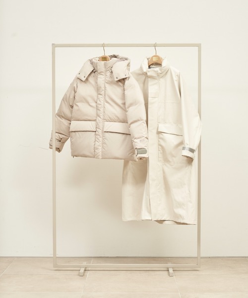 emmi（エミ）の「別注モデル【HELLY HANSEN】Arendal down jacket_emmi atelier（ダウンジャケット/コート・レディース・グレー・MEDIUM/LARGE）」の7枚目の写真
