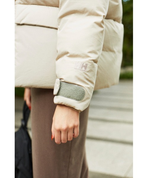 emmi（エミ）の「別注モデル【HELLY HANSEN】Arendal down jacket_emmi atelier（ダウンジャケット/コート・レディース・グレー・MEDIUM/LARGE）」の5枚目の写真