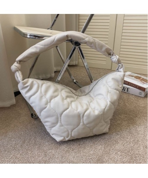 SETUP7(セットアップセブン)の「【SETUP7】キルティングショルダー KNF(ショルダーバッグ・レディース・ブラック/ブラック系2/ホワイト/グレー・FREE)」の5枚目の写真