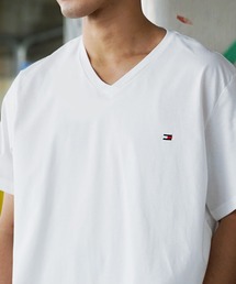 TOMMY HILFIGER（トミーヒルフィガー）の「TOMMY HILFIGER/トミー ヒルフィガー Tシャツ カットソー 半袖（Tシャツ/カットソー）」