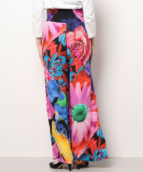 Desigual(デシグアル)の「花柄 パラッツォパンツ(その他パンツ・レディース・マルチ・M/L/S)」の3枚目の写真