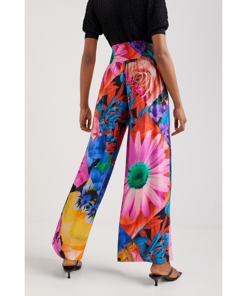 Desigual(デシグアル)の「花柄 パラッツォパンツ(その他パンツ・レディース・マルチ・M/L/S)」の5枚目の写真