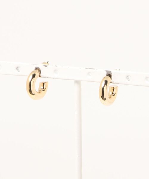 PARKS TOKYO SELECT（パークストウキョウセレクト）の「小ぶりシンプルフープピアス（ピアス（両耳用）・レディース・シルバー/ゴールド/ゴールド系その他/シルバー系その他・FREE）」の13枚目の写真
