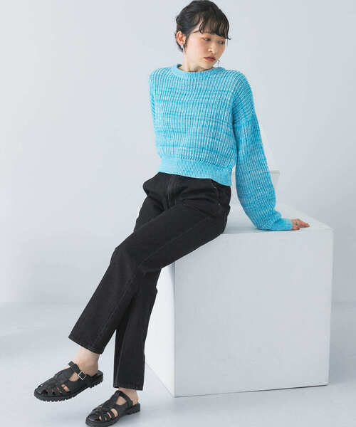 KBF（ケイビーエフ）の「センタープレスストレートデニム（デニムパンツ・レディース・ブラック/ネイビー/ナチュラル・38/36）」の5枚目の写真