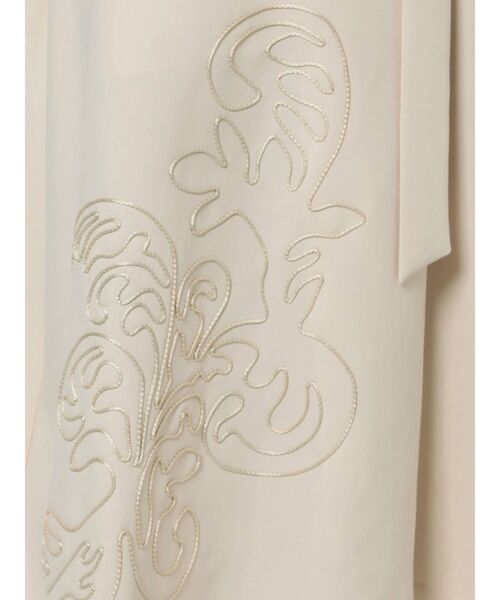 LAGUNAMOON（ラグナムーン）の「エンブロイダリートレンチコート（トレンチコート・レディース・ベージュ/アイボリー・SMALL/MEDIUM）」の6枚目の写真