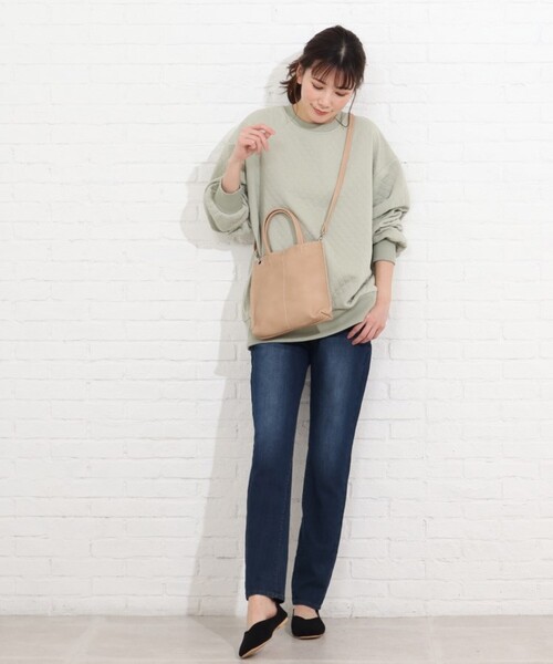 SHOO・LA・RUE（シューラルー）の「◆一枚革風ハトメショルダー（ショルダーバッグ・レディース・ブラック/ナチュラル/ベージュ・00）」の3枚目の写真