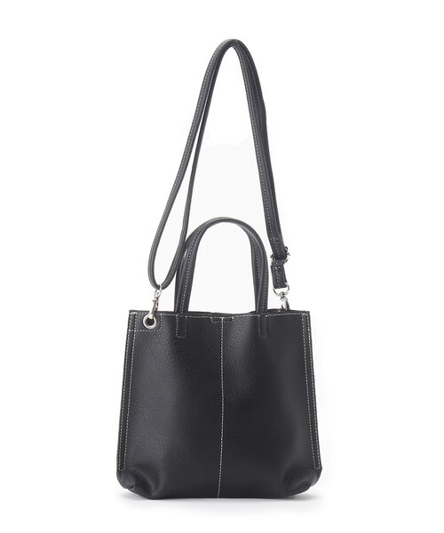 SHOO・LA・RUE（シューラルー）の「◆一枚革風ハトメショルダー（ショルダーバッグ・レディース・ブラック/ナチュラル/ベージュ・00）」の2枚目の写真