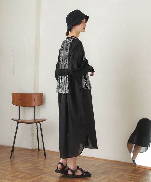 SENSE OF PLACE by URBAN RESEARCH（センスオブプレイスバイアーバンリサーチ）の「ジャガードフリンジベスト（ベスト・レディース・レッド系その他/ブラック系その他・ONE）」の10枚目の写真