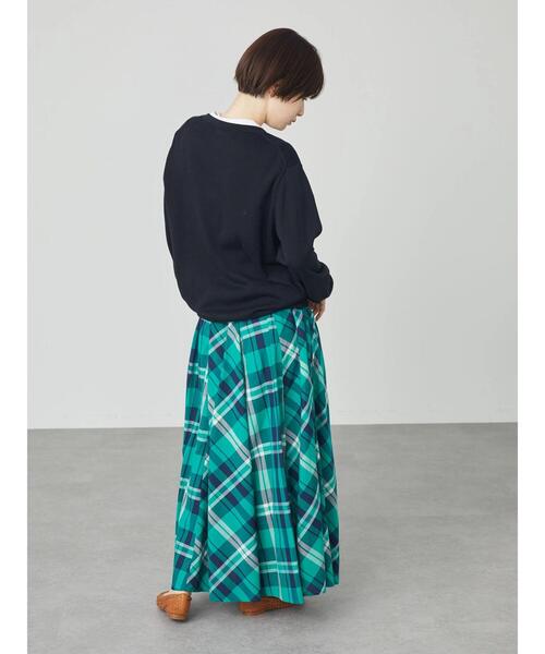 AMERICAN HOLIC(アメリカンホリック)の「クルーネックニットカーディガン(カーディガン/ボレロ・レディース・ブラック/アイボリー/レッド/ブルー・L/M)」の19枚目の写真