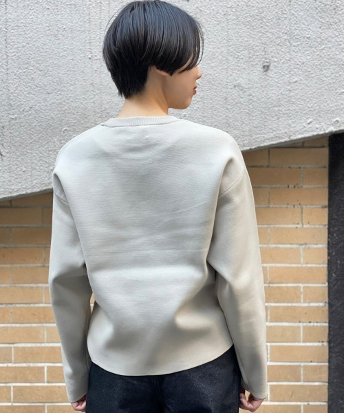 DROIT BELLO(ドロイトベロ)の「DROIT BELLO(ドロイトベロ)クルーネックニット(ニット/セーター・レディース・グレー/ライム/グリーン/ブルー・FREE)」の9枚目の写真