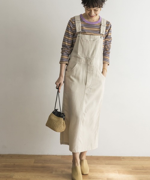 URBAN RESEARCH(アーバンリサーチ)の「ジャンパースカート(ワンピース・レディース・ホワイト系その他/ブラック・FREE)」の2枚目の写真