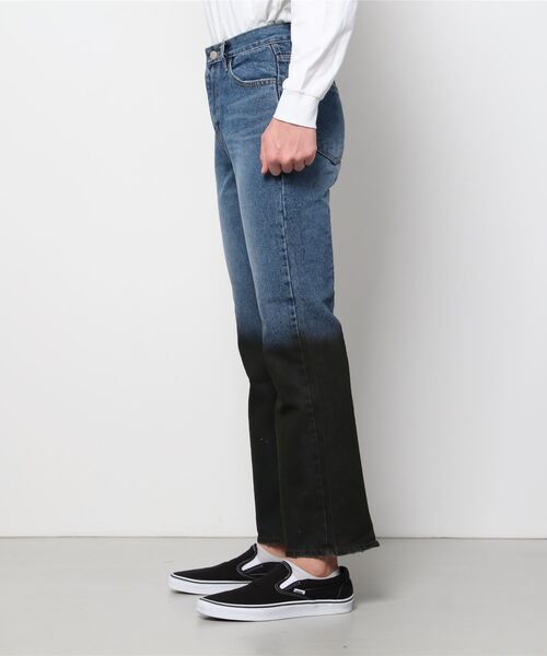 Chikashitsu +(チカシツプラス)の「【Chikashitsu +/チカシツプラス】two tone denim pants/デニムパンツ デザインデニム(デニムパンツ・メンズ・ブルー・S/M)」の4枚目の写真