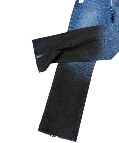 Chikashitsu +(チカシツプラス)の「【Chikashitsu +/チカシツプラス】two tone denim pants/デニムパンツ デザインデニム(デニムパンツ・メンズ・ブルー・S/M)」の3枚目の写真