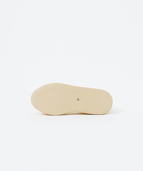 LAROUTE（ラルート）の「★LR/ﾁｭｰﾌﾞﾍﾞﾙﾄﾎﾞﾘｭｰﾑｻﾝﾀﾞﾙ（サンダル・レディース・グリーン/マスタード/ホワイト/ブラック・S/M/L）」の9枚目の写真