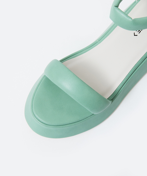 LAROUTE（ラルート）の「★LR/ﾁｭｰﾌﾞﾍﾞﾙﾄﾎﾞﾘｭｰﾑｻﾝﾀﾞﾙ（サンダル・レディース・グリーン/マスタード/ホワイト/ブラック・S/M/L）」の21枚目の写真