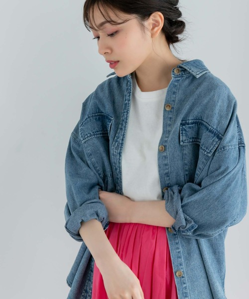 Edit Sheen(エディットシーン)の「ウォッシュ加工オーバーサイズデニムシャツ(シャツ/ブラウス・レディース・ブルー・M)」の5枚目の写真