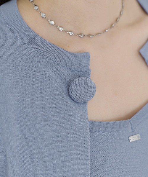 TINA：JOJUN（ティーナジョジュン）の「くるみ釦付き パフスリーブカーディガン TINA：JOJUN（カーディガン/ボレロ・レディース・ピンク/サックスブルー/ネイビー・M）」の21枚目の写真