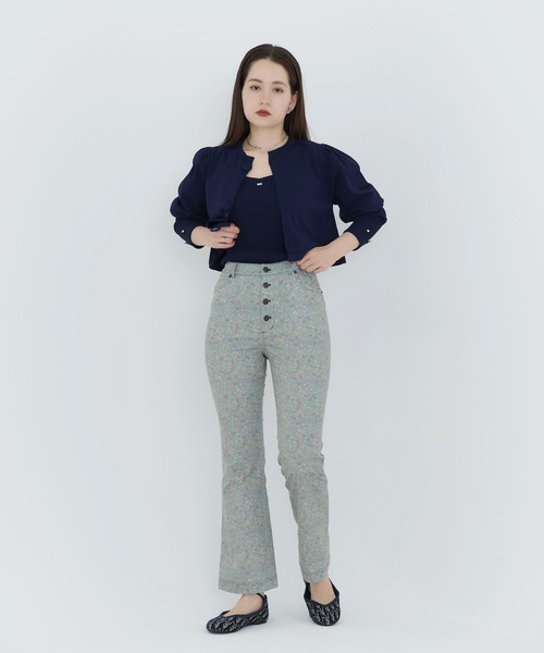 TINA：JOJUN（ティーナジョジュン）の「くるみ釦付き パフスリーブカーディガン TINA：JOJUN（カーディガン/ボレロ・レディース・ピンク/サックスブルー/ネイビー・M）」の22枚目の写真