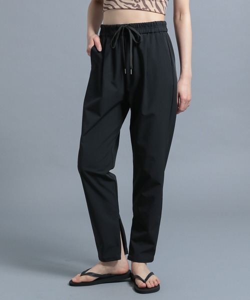 HEREIAM(ヘレイアム)の「【HEREIAM】アクティブテーパードパンツ(その他パンツ・レディース・ブラック/ライトブルー・MEDIUM/SMALL)」の10枚目の写真