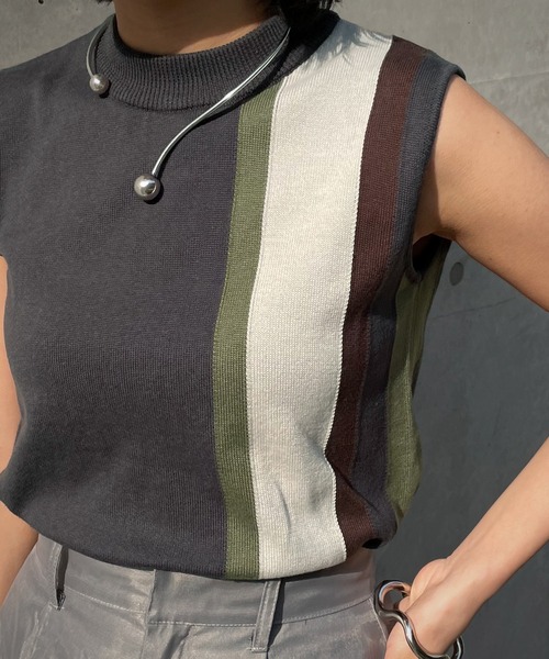 &g'aime（アンジェム）の「【&g’aime】マルチストライプニット（ニット/セーター・レディース・グレー/チャコール/グレイッシュベージュ/ライトグリーン・FREE）」の15枚目の写真