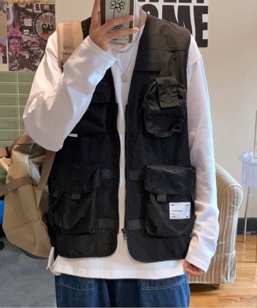 ARULE（アルール）の「『ARULE/アルール』ポケットベスト【Y】【CN】（ベスト・メンズ・ブラック・M/L）」の2枚目の写真