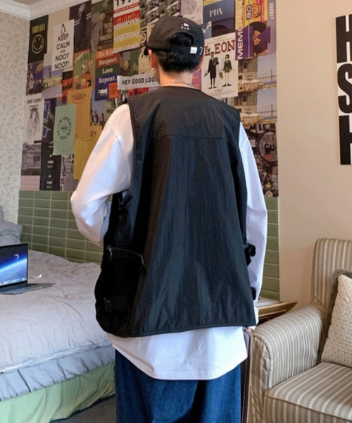 ARULE（アルール）の「『ARULE/アルール』ポケットベスト【Y】【CN】（ベスト・メンズ・ブラック・M/L）」の5枚目の写真