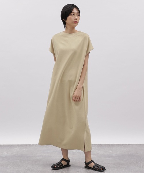 LAKOLE（ラコレ）の「プレーティングカットソーワンピース / 271570（ワンピース・レディース・ブラック/オレンジ/ブルー/ライトベージュ・SMALL/MEDIUM）」の11枚目の写真