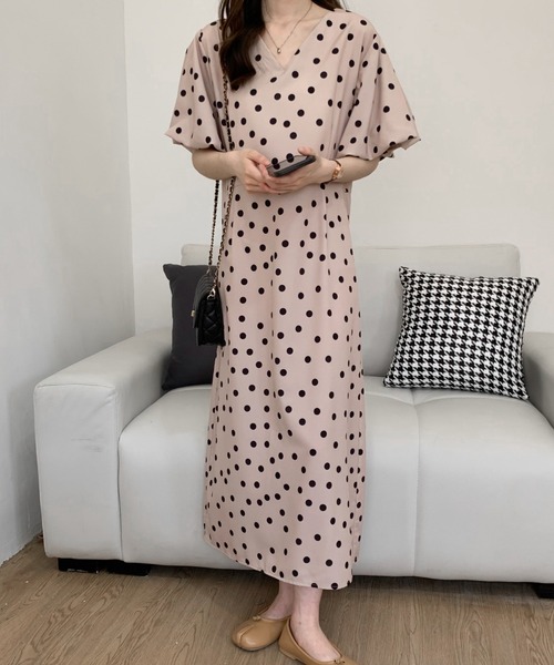 ABITOKYO(アビトーキョー)の「バックスリットボリュウーム袖ドット柄ワンピース(ワンピース・レディース・ブラック/ベージュ/ブラウン・S/M)」の12枚目の写真