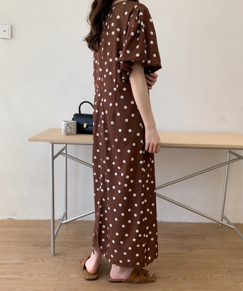 ABITOKYO(アビトーキョー)の「バックスリットボリュウーム袖ドット柄ワンピース(ワンピース・レディース・ブラック/ベージュ/ブラウン・S/M)」の18枚目の写真