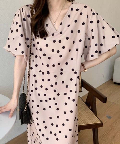 ABITOKYO(アビトーキョー)の「バックスリットボリュウーム袖ドット柄ワンピース(ワンピース・レディース・ブラック/ベージュ/ブラウン・S/M)」の21枚目の写真