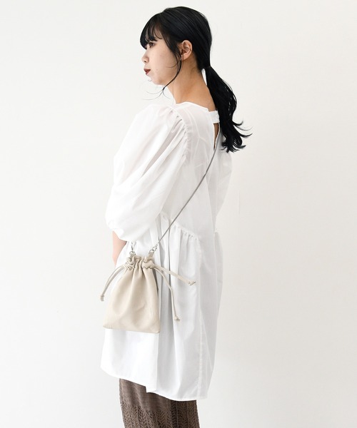 sango（sango）の「ブロードギャザーチュニックブラウス（シャツ/ブラウス・レディース・ホワイト/ブラック/ブルー/グリーン・FREE）」の6枚目の写真