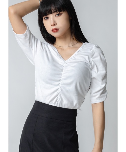 Adoon plain(アドーンプレーン)の「シャーリングトップス(Tシャツ/カットソー・レディース・ホワイト/ブラック/パープル・FREE)」の6枚目の写真