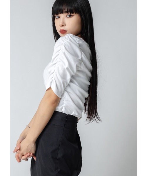 Adoon plain(アドーンプレーン)の「シャーリングトップス(Tシャツ/カットソー・レディース・ホワイト/ブラック/パープル・FREE)」の7枚目の写真