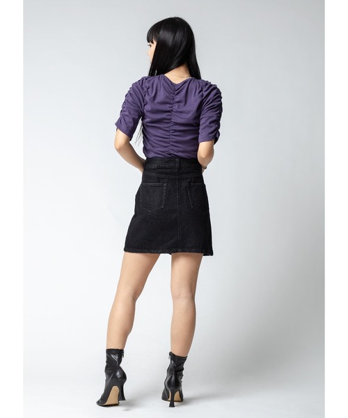 Adoon plain(アドーンプレーン)の「シャーリングトップス(Tシャツ/カットソー・レディース・ホワイト/ブラック/パープル・FREE)」の22枚目の写真