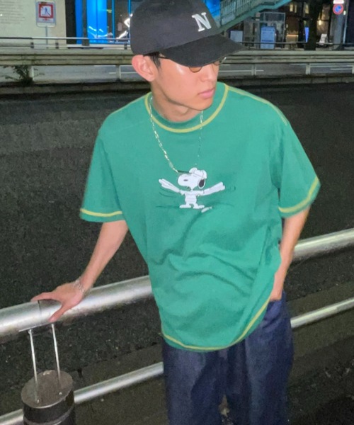 Vintage PEANUTS(ビンテージピーナッツ)の「Vintage PEANUTS Tシャツ / スヌーピー /チャーリー・ブラウン(Tシャツ/カットソー・メンズ・グレー系その他/グリーン系その他/イエロー系その他/グレー系その他2/グリーン系その他2/イエロー系その他2・MEDIUM/LARGE)」の4枚目の写真