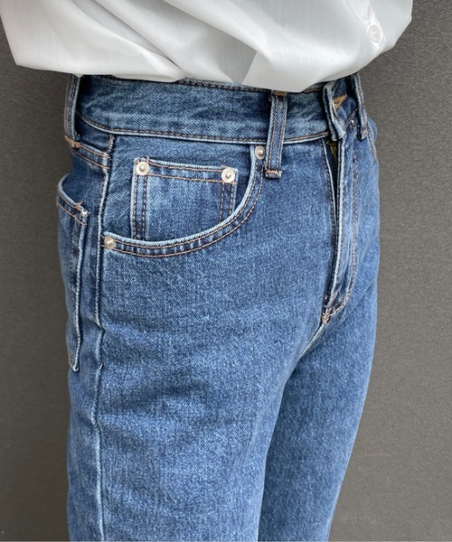StyleSea（スタイルシー）の「センタープレスストレートデニムパンツ（デニムパンツ・レディース・インディゴブルー・FREE）」の10枚目の写真