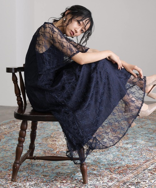 atlo（アトロ）の「ミモレ丈&袖あり フォーマル 同窓会 総レース 大きいサイズ 結婚式 パーティー ドレス オケージョンドレス お呼ばれ 二次会 成人式 謝恩会 20代 30代（ドレス・レディース・ネイビー/サックスブルー系/ワインレッド/ブラック・M/XL/S/L）」の11枚目の写真