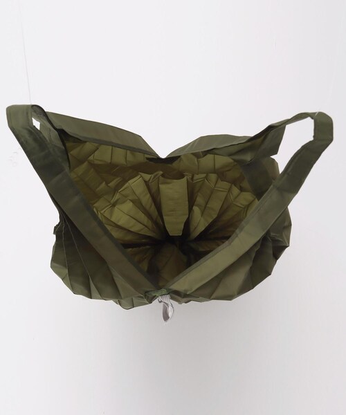 212 KITCHEN STORE（トゥワントゥキッチンストア）の「Shupatto シュパット ミニマルバッグ Drop 12L オリーブツリー（エコバッグ/サブバッグ・レディース・その他・00）」の3枚目の写真