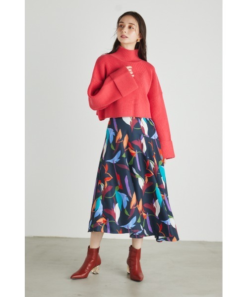 rienda(リエンダ)の「ターンアップスリーブクロップドニットトップス(ニット/セーター・レディース・ブラック/アイボリー/ピンク/グリーン/パープル・FREE)」の8枚目の写真