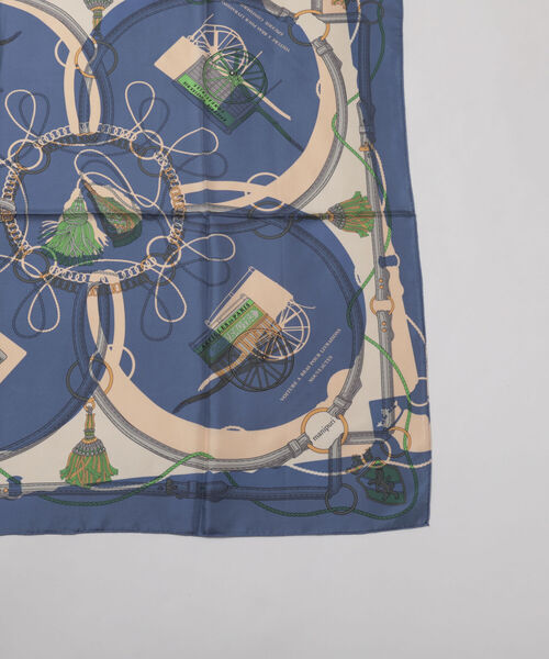 manipuri（マニプリ）の「【manipuri/マニプリ】シルクプリントスカーフ88（バンダナ/スカーフ・レディース・ベージュ系その他5/ブルー系その他7/イエロー系その他3・FREE）」の5枚目の写真