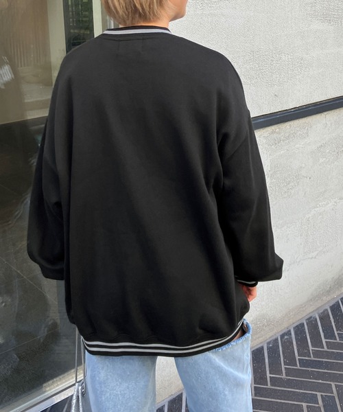 Snap club（スナップクラブ）の「【Snap club】リブラインカレッジロゴスウェットプルオーバー（スウェット・メンズ・イエロー/パープル/ピンク/ライトグレー/ブルーグリーン/ブラック/ライトブルー・M/L/XL）」の17枚目の写真