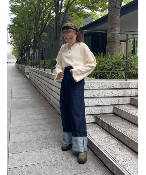 MOUSSY（マウジー）の「CROPPED WIDE DECK シャツ（Tシャツ/カットソー・レディース・オフホワイト/ネイビー/レッド/グリーン・FREE）」の17枚目の写真