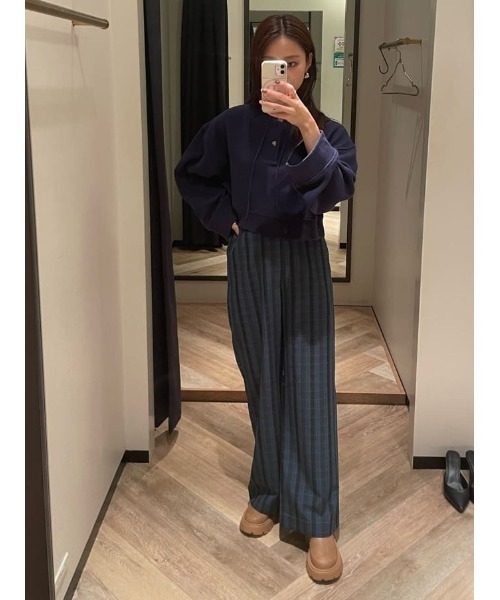 MOUSSY（マウジー）の「CROPPED WIDE DECK シャツ（Tシャツ/カットソー・レディース・オフホワイト/ネイビー/レッド/グリーン・FREE）」の22枚目の写真