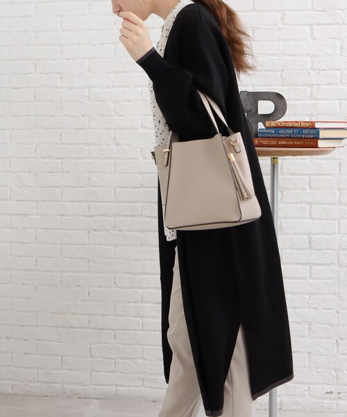 SHOO・LA・RUE（シューラルー）の「◆配色パイピング風がポイント！ロング コーディガン（カーディガン/ボレロ・レディース・アイボリー系4/ダークグリーン系4/ベージュ系その他2/ブラック系4・00）」の22枚目の写真